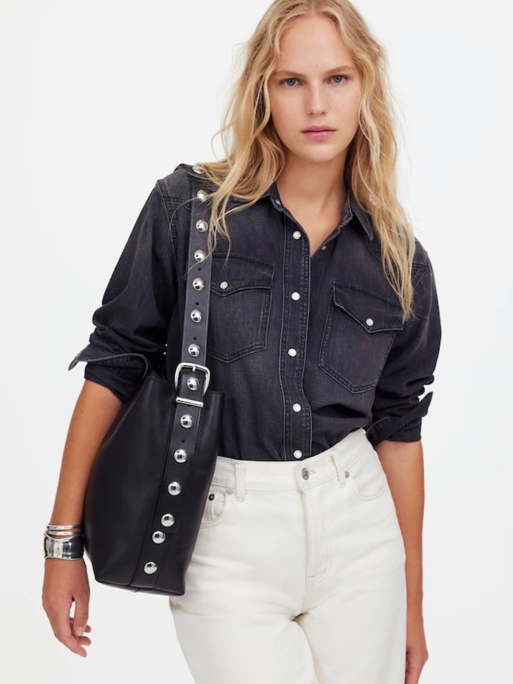 ☀️ New! MADEWELL Essential Medium Bucket Tote in True Black - Picture 16 of 16